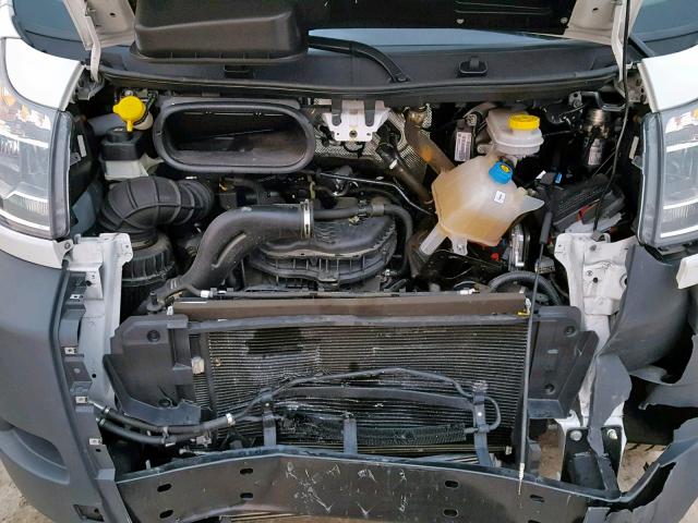 3C6TRVAG0HE540065 - 2017 RAM PROMASTER 白色 照片 7