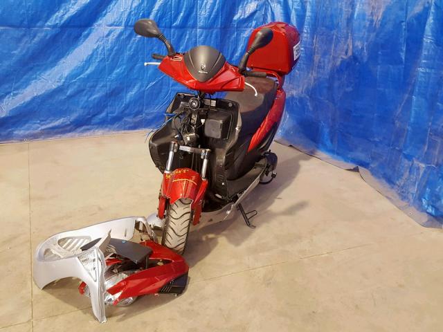 LB2G6TKC8H1000138 - 2018 GEO SCOOTER RED photo 2