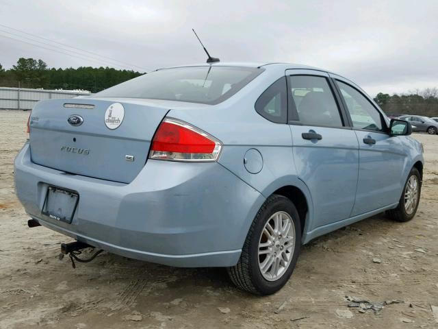 1FAHP35N09W208559 - 2009 FORD FOCUS SE BLUE photo 4