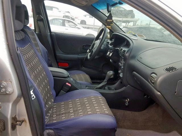 1G2WK52J31F147648 - 2001 PONTIAC GRAND PRIX GRAY photo 5