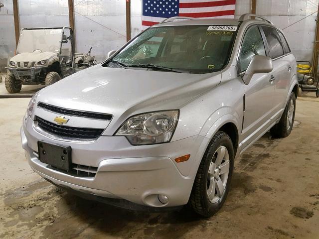 3GNAL3E50CS639274 - 2012 CHEVROLET CAPTIVA SP SILVER photo 2