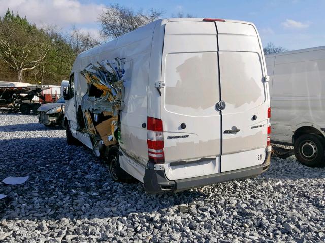 WD3PE8CC9D5750567 - 2013 MERCEDES-BENZ SPRINTER 2 WHITE photo 3