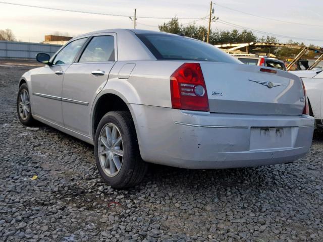 2C3CK5CV7AH280741 - 2010 CHRYSLER 300 TOURIN SILVER photo 3