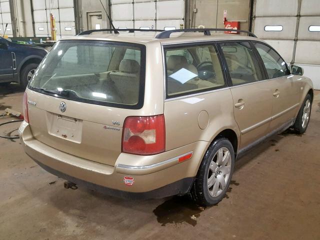 WVWYH63B52E330248 - 2002 VOLKSWAGEN PASSAT GLX 金色 照片 4