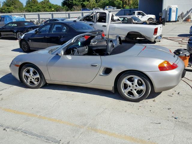 WP0CA2989XU631055 - 1999 PORSCHE BOXSTER SILVER photo 9