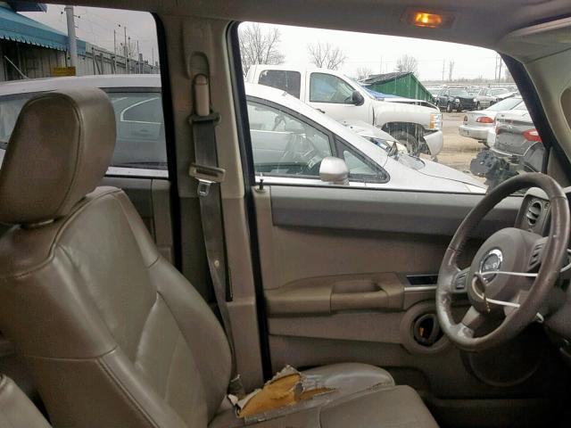 1J8HG48K66C214681 - 2006 JEEP COMMANDER Qəhvəyi foto 5