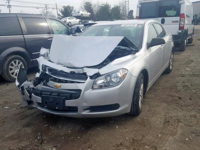1G1ZA5EB9AF113190 - 2010 CHEVROLET MALIBU LS 银色 照片 2