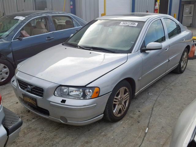 YV1RS592562553155 - 2006 VOLVO S60 2.5T WHITE photo 2