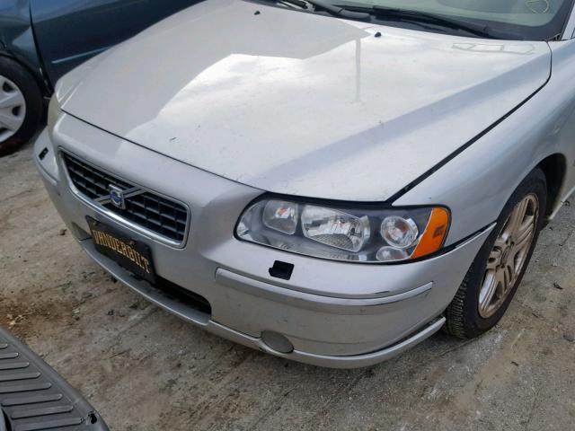 YV1RS592562553155 - 2006 VOLVO S60 2.5T WHITE photo 9