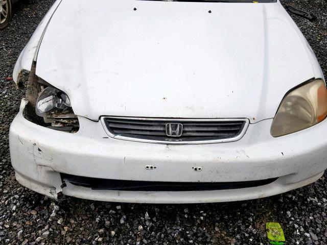 2HGEJ6527VH516005 - 1997 HONDA CIVIC DX WHITE photo 7