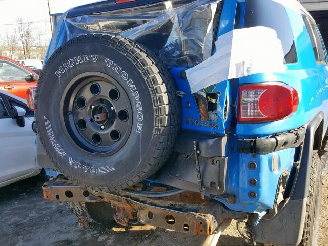 JTEBU11F470023650 - 2007 TOYOTA FJ CRUISER BLUE photo 9