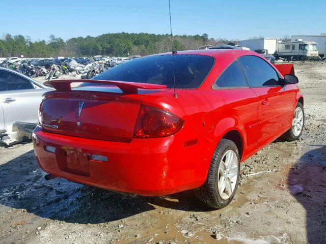 1G2AL15F677282942 - 2007 PONTIAC G5 RED photo 4