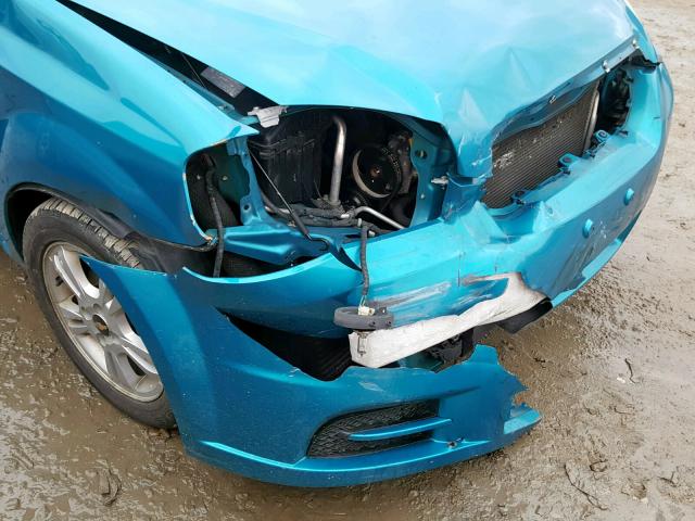 KL1TD56E69B659730 - 2009 CHEVROLET AVEO LS BLUE photo 9