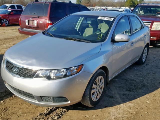 KNAFU4A24D5725189 - 2013 KIA FORTE EX SILVER photo 2