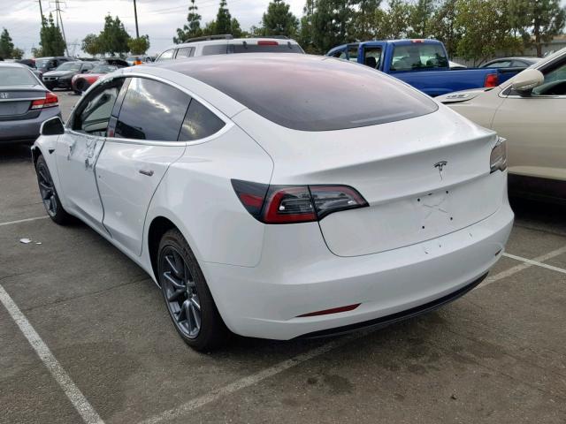 5YJ3E1EA9HF002333 - 2017 TESLA MODEL 3 WHITE photo 3