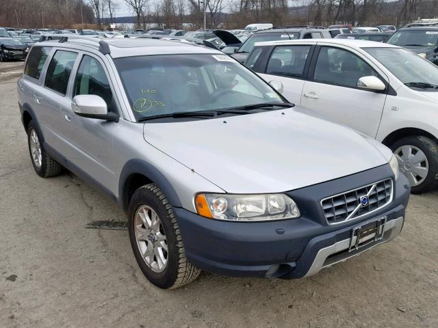 YV4SZ592971257580 - 2007 VOLVO XC70 SILVER photo 1