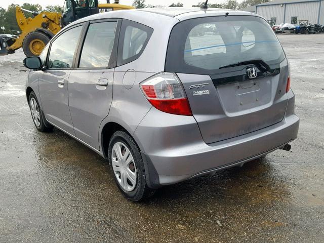 JHMGE8H21AC008577 - 2010 HONDA FIT SILVER photo 3