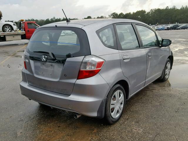 JHMGE8H21AC008577 - 2010 HONDA FIT SILVER photo 4