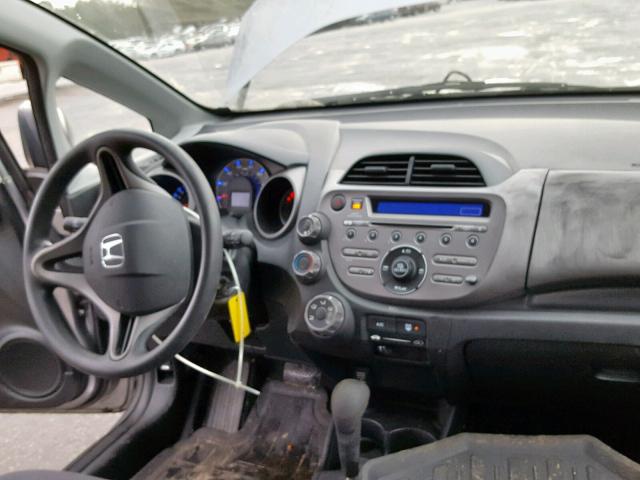 JHMGE8H21AC008577 - 2010 HONDA FIT SILVER photo 9