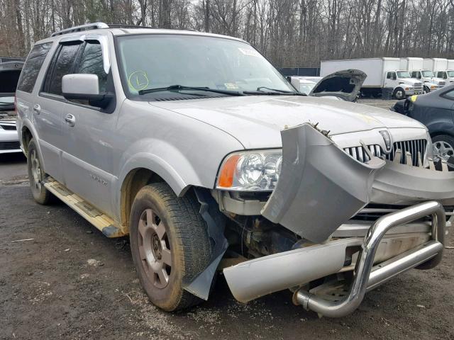 5LMFU28566LJ27877 - 2006 LINCOLN NAVIGATOR Gümüş foto 1