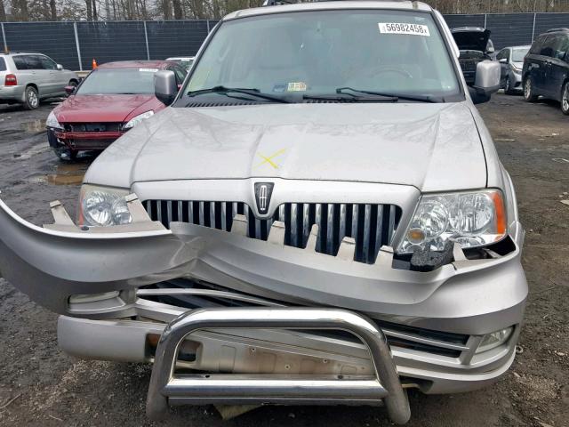 5LMFU28566LJ27877 - 2006 LINCOLN NAVIGATOR Gümüş foto 9