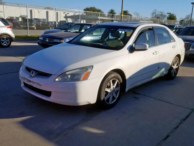 1HGCM66583A085323 - 2003 HONDA ACCORD WHITE photo 2