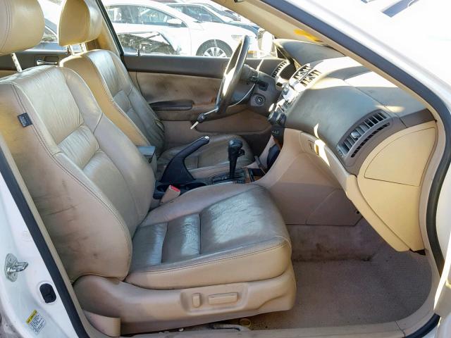 1HGCM66583A085323 - 2003 HONDA ACCORD WHITE photo 5