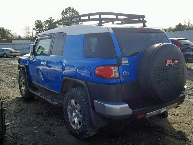 JTEBU11F270014395 - 2007 TOYOTA FJ CRUISER BLUE photo 3