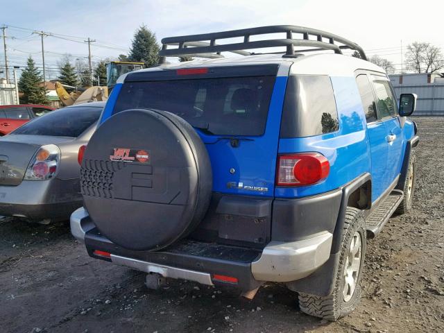 JTEBU11F270014395 - 2007 TOYOTA FJ CRUISER BLUE photo 4