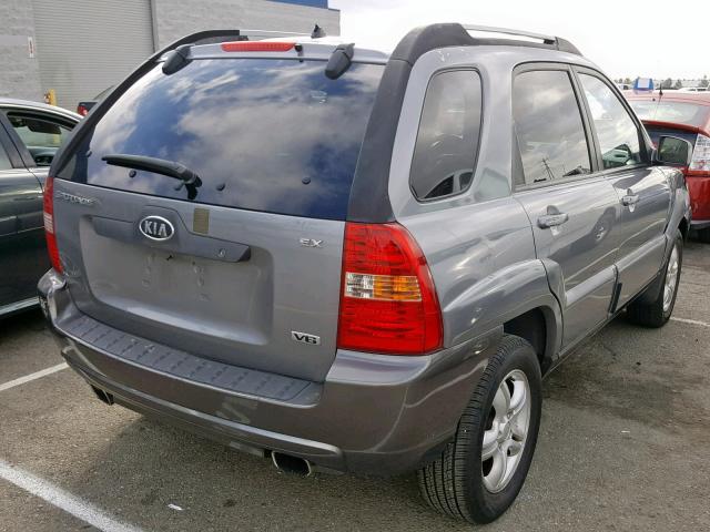 KNDJF723757032879 - 2005 KIA NEW SPORTA GRAY photo 4