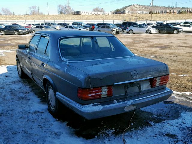 WDBCA24D4KA449471 - 1989 MERCEDES-BENZ 300 SE SILVER photo 3