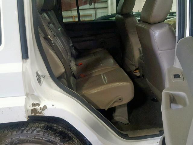 1J8HG48N18C197527 - 2008 JEEP COMMANDER WHITE photo 6