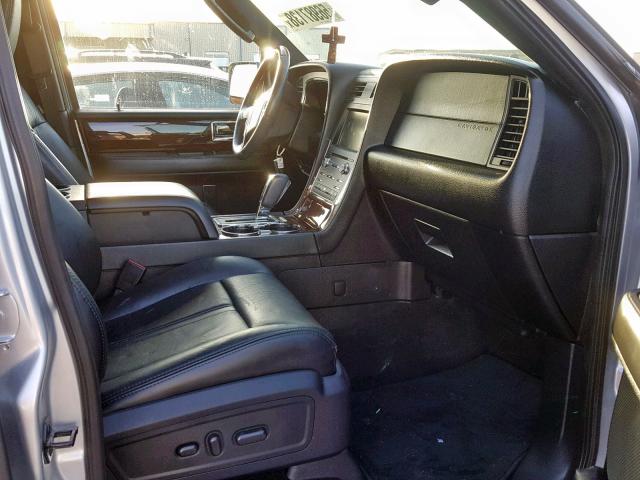 5LMJJ2HT0FEJ09381 - 2015 LINCOLN NAVIGATOR SILVER photo 5