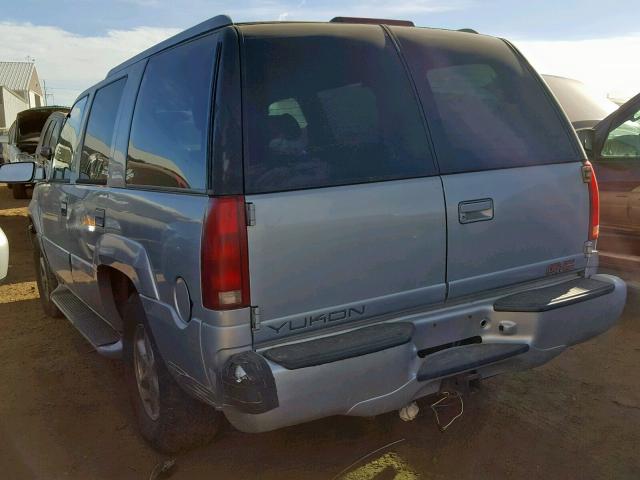 1GKEK63R8YR171121 - 2000 GMC DENALI SILVER photo 3