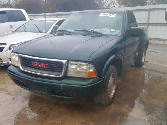 1GTCS145128136662 - 2002 GMC SONOMA GREEN photo 2