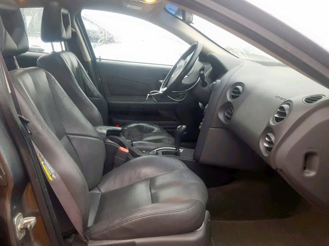 2G2WS522741375656 - 2004 PONTIAC GRAND PRIX GRAY photo 5