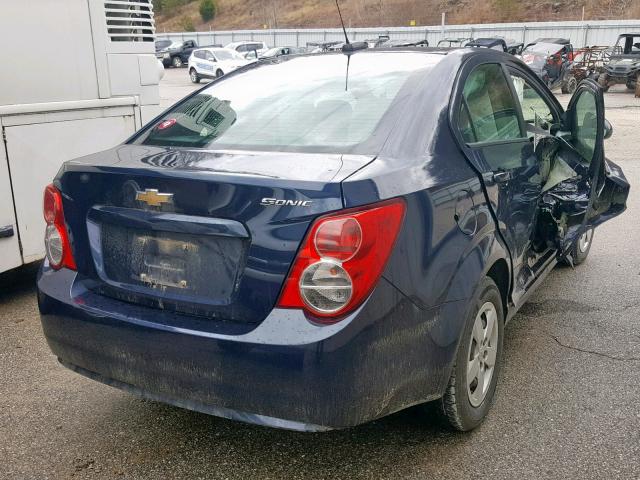 1G1JB5SH1F4173888 - 2015 CHEVROLET SONIC LS 蓝色 照片 4
