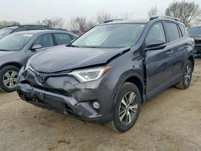 2T3RFREVXHW670659 - 2017 TOYOTA RAV4 XLE GRAY photo 2