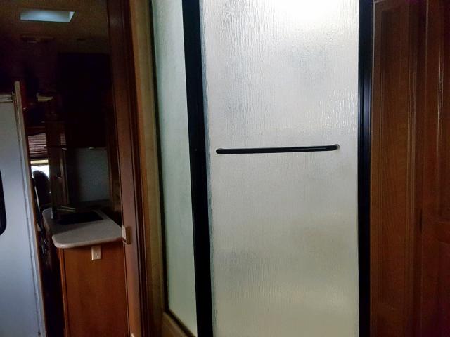 4YDF3402X84702970 - 2008 KEYSTONE MONTANA WHITE photo 8