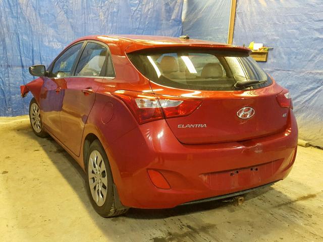 KMHD35LH8HU354131 - 2017 HYUNDAI ELANTRA GT RED photo 3