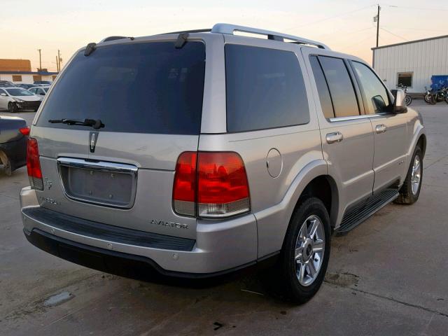 5LMEU68H14ZJ47333 - 2004 LINCOLN AVIATOR 银色 照片 4