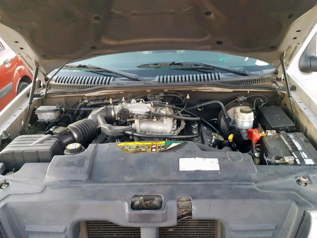 5LMEU68H14ZJ47333 - 2004 LINCOLN AVIATOR 银色 照片 7