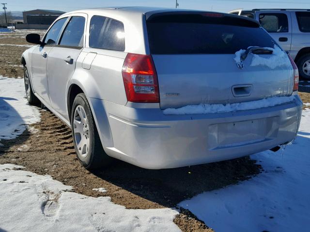 2D4FV47T17H614454 - 2007 DODGE MAGNUM SE SILVER photo 3