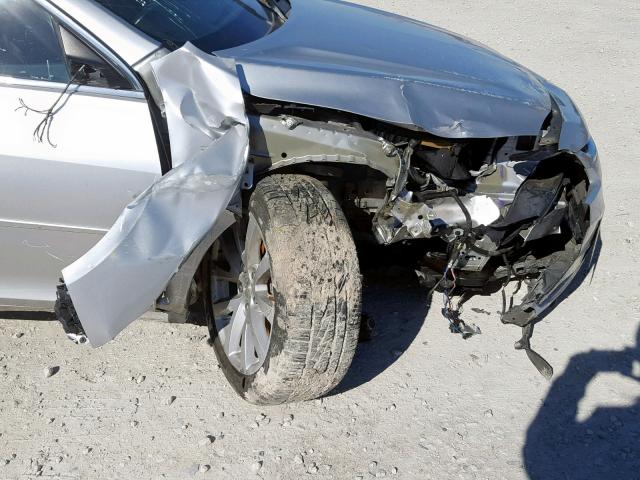 1G11D5SL9FF318145 - 2015 CHEVROLET MALIBU 2LT SILVER photo 9