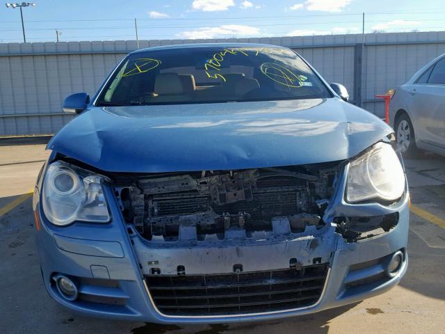 WVWFA71F28V012927 - 2008 VOLKSWAGEN EOS LUX 蓝色 照片 9