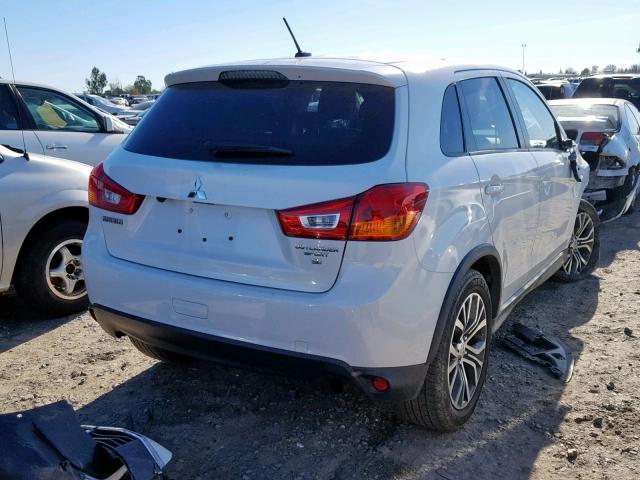 JA4AP3AW2GZ047132 - 2016 MITSUBISHI OUTLANDER WHITE photo 4