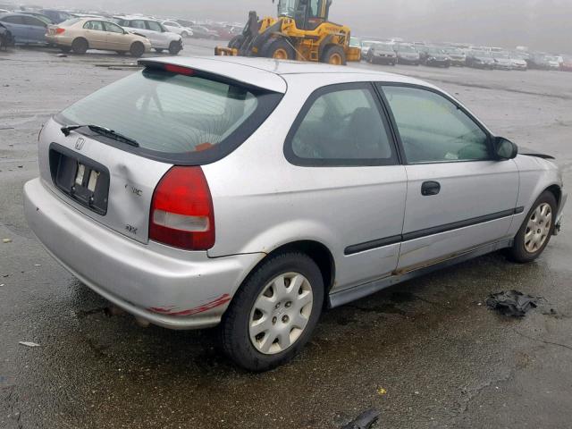 2HGEJ6345XH111154 - 1999 HONDA CIVIC DX SILVER photo 4