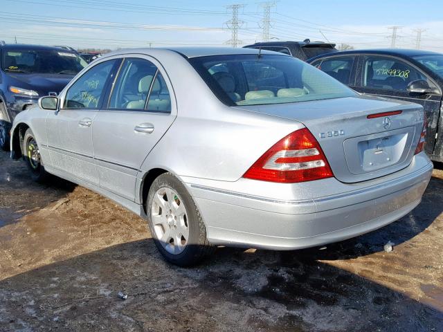 WDBRF87J36F817535 - 2006 MERCEDES-BENZ C 350 4MAT SILVER photo 3