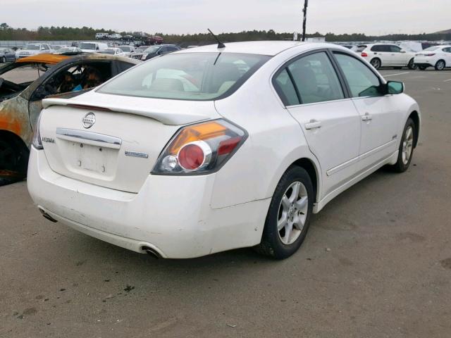 1N4CL21E47C221495 - 2007 NISSAN ALTIMA HYB WHITE photo 4