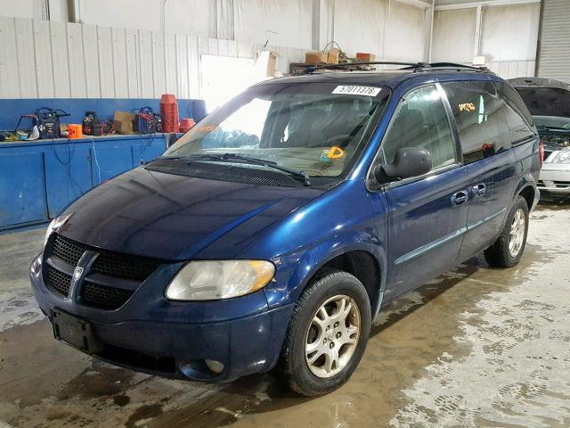 1B4GP45382B624752 - 2002 DODGE CARAVAN SP BLUE photo 2